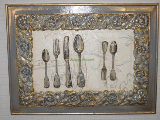 <div style=margin-left:10px><h1>Панно с элементами декупажа- Столовое серебро</h1><p><a href="/catalog/kartiny/">Картини</a> » <a href="/catalog/kartiny/panno/">Панно</a></p><i class="fa fa-map-marker"></i> Запорожская область, Запорожье<br /><br /><div class="socdata"><script src="//yastatic.net/es5-shims/0.0.2/es5-shims.min.js"></script>
                                            <script src="//yastatic.net/share2/share.js"></script>
                                            <div class="ya-share2" data-services="facebook,gplus,twitter,lj,viber,whatsapp,skype" data-counter=""></div></div>