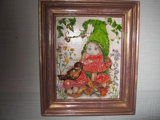 <div style=margin-left:10px><h1>панно с элементами декупажа- Грибной гном</h1><p><a href="/catalog/kartiny/">Картини</a> » <a href="/catalog/kartiny/panno/">Панно</a></p><i class="fa fa-map-marker"></i> Запорожская область, Запорожье<br /><br /><div class="socdata"><script src="//yastatic.net/es5-shims/0.0.2/es5-shims.min.js"></script>
                                            <script src="//yastatic.net/share2/share.js"></script>
                                            <div class="ya-share2" data-services="facebook,gplus,twitter,lj,viber,whatsapp,skype" data-counter=""></div></div>