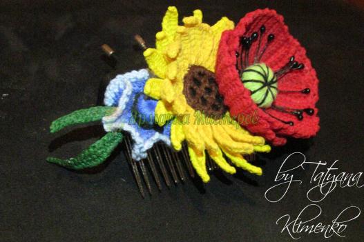 <div style=margin-left:10px><h1>Гребень для волос</h1><p><a href="/catalog/aksessuary/">Аксесуари</a> » <a href="/catalog/aksessuary/grebeshki/">Гребінці</a></p><i class="fa fa-map-marker"></i> Донецкая область, Константиновка<br /><br /><div class="socdata"><script src="//yastatic.net/es5-shims/0.0.2/es5-shims.min.js"></script>
                                            <script src="//yastatic.net/share2/share.js"></script>
                                            <div class="ya-share2" data-services="facebook,gplus,twitter,lj,viber,whatsapp,skype" data-counter=""></div></div>