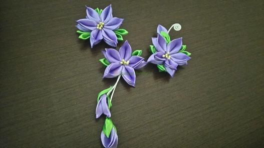 <div style=margin-left:10px><h1>Украшения для волос. Техника канзаши. Ручная работа</h1><p><a href="/catalog/aksessuary/">Аксесуари</a> » <a href="/catalog/aksessuary/zakolki--zajimy/">Шпильки, затискачі</a></p><i class="fa fa-map-marker"></i> Сумская область, Сумы<br /><br /><div class="socdata"><script src="//yastatic.net/es5-shims/0.0.2/es5-shims.min.js"></script>
                                            <script src="//yastatic.net/share2/share.js"></script>
                                            <div class="ya-share2" data-services="facebook,gplus,twitter,lj,viber,whatsapp,skype" data-counter=""></div></div>