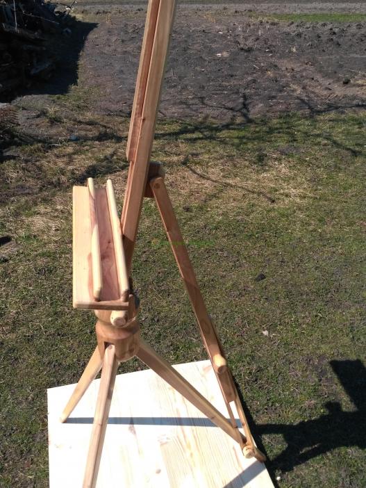 <div style=margin-left:10px><h1>Мольберти оригинальные  под заказ</h1><p><a href="/catalog/kartiny/">Картини</a> » <a href="/catalog/kartiny/jivopis/">Живопис</a></p><i class="fa fa-map-marker"></i> Волынская область, Ратно<br /><br /><div class="socdata"><script src="//yastatic.net/es5-shims/0.0.2/es5-shims.min.js"></script>
                                            <script src="//yastatic.net/share2/share.js"></script>
                                            <div class="ya-share2" data-services="facebook,gplus,twitter,lj,viber,whatsapp,skype" data-counter=""></div></div>