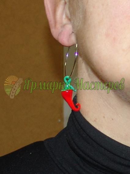 <div style=margin-left:10px><h1>Комплект "Веселые перчинки"</h1><p><a href="/catalog/bijuteriya/">Біжутерія</a> » <a href="/catalog/bijuteriya/drugaya-bijuteriya/">Iнша біжутерія</a></p><i class="fa fa-map-marker"></i> Черниговская область, Чернигов<br /><br /><div class="socdata"><script src="//yastatic.net/es5-shims/0.0.2/es5-shims.min.js"></script>
                                            <script src="//yastatic.net/share2/share.js"></script>
                                            <div class="ya-share2" data-services="facebook,gplus,twitter,lj,viber,whatsapp,skype" data-counter=""></div></div>