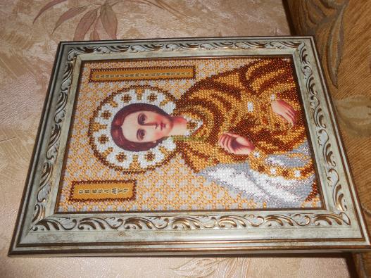 <div style=margin-left:10px><h1>Икона вышитая ческим бисером, Целитель Пантелеймон!</h1><p><a href="/catalog/kartiny/">Картини</a> » <a href="/catalog/kartiny/vyshitye/">Вишиті</a></p><i class="fa fa-map-marker"></i> Полтавская область, Полтава<br /><br /><div class="socdata"><script src="//yastatic.net/es5-shims/0.0.2/es5-shims.min.js"></script>
                                            <script src="//yastatic.net/share2/share.js"></script>
                                            <div class="ya-share2" data-services="facebook,gplus,twitter,lj,viber,whatsapp,skype" data-counter=""></div></div>