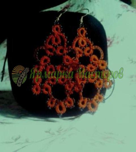 <div style=margin-left:10px><h1>Серьги ручной работы в технике фриволите </h1><p><a href="/catalog/bijuteriya/">Біжутерія</a> » <a href="/catalog/bijuteriya/sergi/">Сережки</a></p><i class="fa fa-map-marker"></i> Киевская область, Бровары<br /><br /><div class="socdata"><script src="//yastatic.net/es5-shims/0.0.2/es5-shims.min.js"></script>
                                            <script src="//yastatic.net/share2/share.js"></script>
                                            <div class="ya-share2" data-services="facebook,gplus,twitter,lj,viber,whatsapp,skype" data-counter=""></div></div>