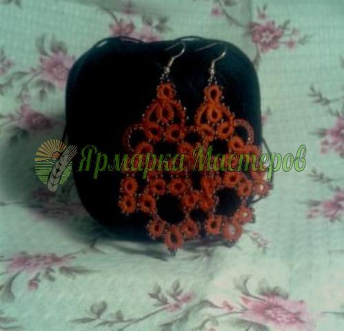 <div style=margin-left:10px><h1>Серьги ручной работы в технике фриволите </h1><p><a href="/catalog/bijuteriya/">Біжутерія</a> » <a href="/catalog/bijuteriya/sergi/">Сережки</a></p><i class="fa fa-map-marker"></i> Киевская область, Бровары<br /><br /><div class="socdata"><script src="//yastatic.net/es5-shims/0.0.2/es5-shims.min.js"></script>
                                            <script src="//yastatic.net/share2/share.js"></script>
                                            <div class="ya-share2" data-services="facebook,gplus,twitter,lj,viber,whatsapp,skype" data-counter=""></div></div>