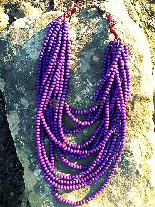 <div style=margin-left:10px><h1>Весняний комплімент+Безкоштовна доставка</h1><p><a href="/catalog/ukrasheniya/">Прикраси</a> » <a href="/catalog/ukrasheniya/aksessuary/">Аксесуари</a></p><i class="fa fa-map-marker"></i> Львовская область, Львов<br /><br /><div class="socdata"><script src="//yastatic.net/es5-shims/0.0.2/es5-shims.min.js"></script>
                                            <script src="//yastatic.net/share2/share.js"></script>
                                            <div class="ya-share2" data-services="facebook,gplus,twitter,lj,viber,whatsapp,skype" data-counter=""></div></div>