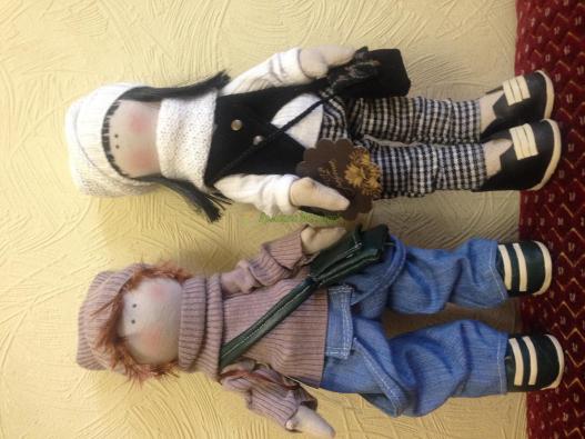 <div style=margin-left:10px><h1>Парнишка ручной работы</h1><p><a href="/catalog/igrushki/">Iграшки</a> » <a href="/catalog/igrushki/kukly/">Кукли</a></p><i class="fa fa-map-marker"></i> Днепропетровская область, Днепродзержинск<br /><br /><div class="socdata"><script src="//yastatic.net/es5-shims/0.0.2/es5-shims.min.js"></script>
                                            <script src="//yastatic.net/share2/share.js"></script>
                                            <div class="ya-share2" data-services="facebook,gplus,twitter,lj,viber,whatsapp,skype" data-counter=""></div></div>