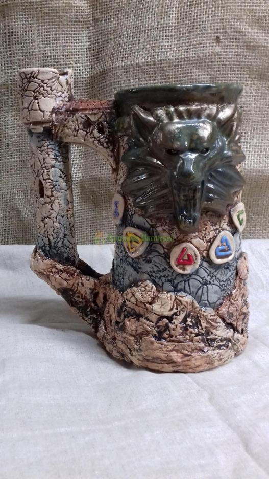 <div style=margin-left:10px><h1>Бокал Ведьмака керамический</h1><p><a href="/catalog/podarki--suveniry/">Подарунки, сувеніри</a> » <a href="/catalog/podarki--suveniry/suveniry/">Сувеніри</a></p><i class="fa fa-map-marker"></i> Полтавская область, Полтава<br /><br /><div class="socdata"><script src="//yastatic.net/es5-shims/0.0.2/es5-shims.min.js"></script>
                                            <script src="//yastatic.net/share2/share.js"></script>
                                            <div class="ya-share2" data-services="facebook,gplus,twitter,lj,viber,whatsapp,skype" data-counter=""></div></div>