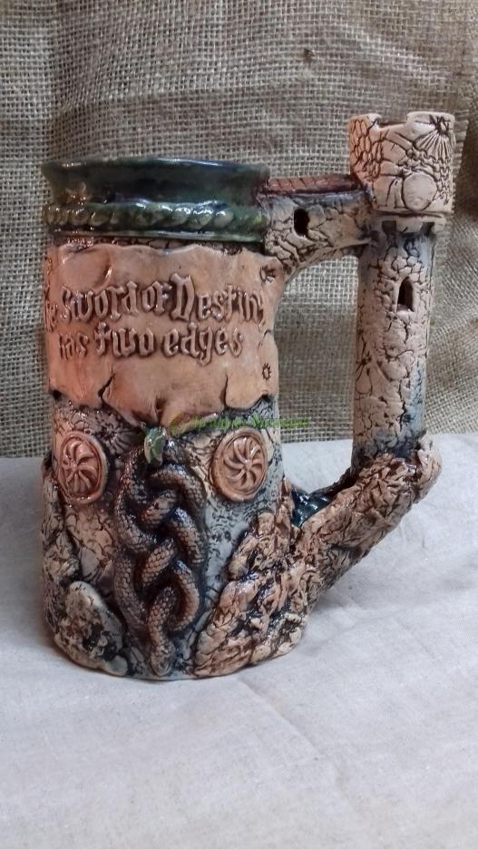 <div style=margin-left:10px><h1>Бокал Ведьмака керамический</h1><p><a href="/catalog/podarki--suveniry/">Подарунки, сувеніри</a> » <a href="/catalog/podarki--suveniry/suveniry/">Сувеніри</a></p><i class="fa fa-map-marker"></i> Полтавская область, Полтава<br /><br /><div class="socdata"><script src="//yastatic.net/es5-shims/0.0.2/es5-shims.min.js"></script>
                                            <script src="//yastatic.net/share2/share.js"></script>
                                            <div class="ya-share2" data-services="facebook,gplus,twitter,lj,viber,whatsapp,skype" data-counter=""></div></div>