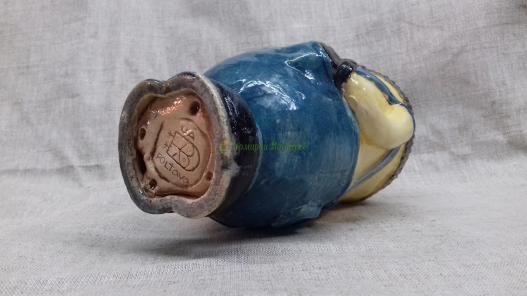 <div style=margin-left:10px><h1>Чашка Миньон керамическая</h1><p><a href="/catalog/podarki--suveniry/">Подарунки, сувеніри</a> » <a href="/catalog/podarki--suveniry/podarki/">Подарунки</a></p><i class="fa fa-map-marker"></i> Полтавская область, Полтава<br /><br /><div class="socdata"><script src="//yastatic.net/es5-shims/0.0.2/es5-shims.min.js"></script>
                                            <script src="//yastatic.net/share2/share.js"></script>
                                            <div class="ya-share2" data-services="facebook,gplus,twitter,lj,viber,whatsapp,skype" data-counter=""></div></div>