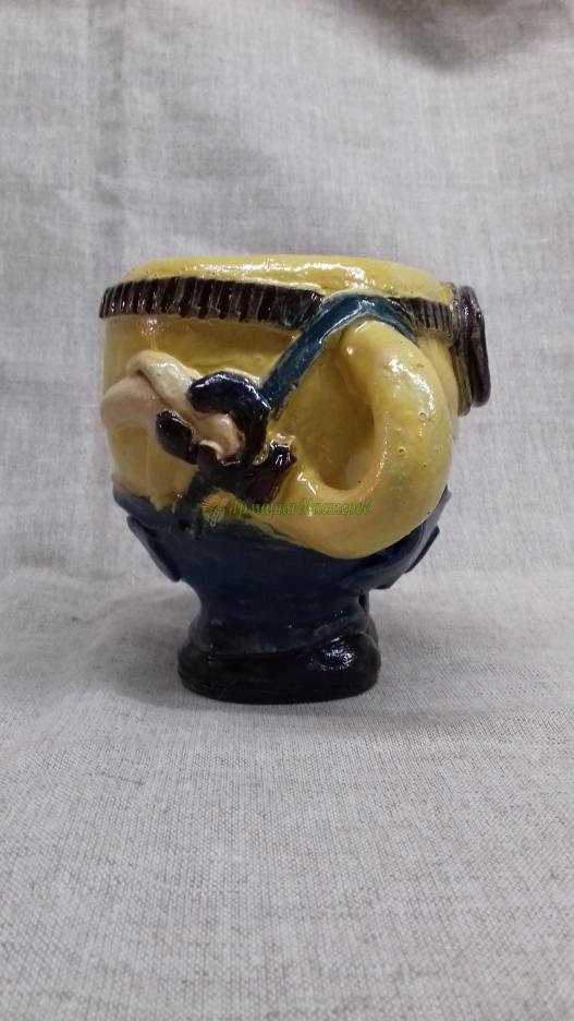 <div style=margin-left:10px><h1>Чашка Миньон керамическая</h1><p><a href="/catalog/podarki--suveniry/">Подарунки, сувеніри</a> » <a href="/catalog/podarki--suveniry/podarki/">Подарунки</a></p><i class="fa fa-map-marker"></i> Полтавская область, Полтава<br /><br /><div class="socdata"><script src="//yastatic.net/es5-shims/0.0.2/es5-shims.min.js"></script>
                                            <script src="//yastatic.net/share2/share.js"></script>
                                            <div class="ya-share2" data-services="facebook,gplus,twitter,lj,viber,whatsapp,skype" data-counter=""></div></div>