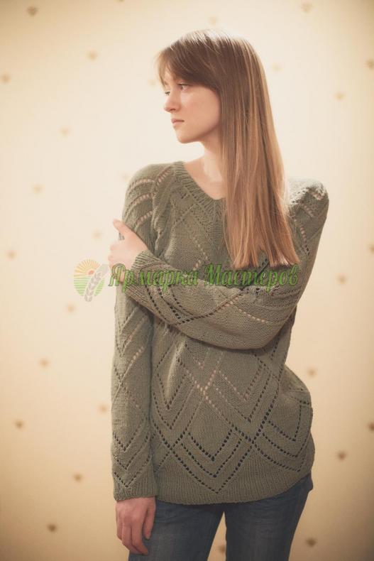 <div style=margin-left:10px><h1>Вязаний пуловер з ажурними ромбами</h1><p><a href="/catalog/shite/">Шиття</a> » <a href="/catalog/shite/shite--odejda/">Шиття, одяг</a></p><i class="fa fa-map-marker"></i> Киевская область, Киев<br /><br /><div class="socdata"><script src="//yastatic.net/es5-shims/0.0.2/es5-shims.min.js"></script>
                                            <script src="//yastatic.net/share2/share.js"></script>
                                            <div class="ya-share2" data-services="facebook,gplus,twitter,lj,viber,whatsapp,skype" data-counter=""></div></div>