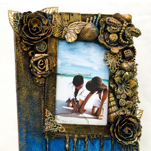 <div style=margin-left:10px><h1>Морская фоторамка Предмет декора интерьера в морском стиле</h1><p><a href="/catalog/podarki--suveniry/">Подарунки, сувеніри</a> » <a href="/catalog/podarki--suveniry/podarki/">Подарунки</a></p><i class="fa fa-map-marker"></i> Донецкая область, Мариуполь<br /><br /><div class="socdata"><script src="//yastatic.net/es5-shims/0.0.2/es5-shims.min.js"></script>
                                            <script src="//yastatic.net/share2/share.js"></script>
                                            <div class="ya-share2" data-services="facebook,gplus,twitter,lj,viber,whatsapp,skype" data-counter=""></div></div>