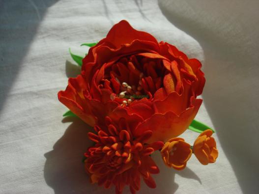 <div style=margin-left:10px><h1>Большая заколка с пионом</h1><p><a href="/catalog/ukrasheniya/">Прикраси</a> » <a href="/catalog/ukrasheniya/aksessuary/">Аксесуари</a></p><i class="fa fa-map-marker"></i> Донецкая область, Краматорск<br /><br /><script src="//yastatic.net/es5-shims/0.0.2/es5-shims.min.js"></script>
                                            <script src="//yastatic.net/share2/share.js"></script>
                                            <div class="ya-share2" data-services="facebook,gplus,twitter,lj,viber,whatsapp,skype" data-counter=""></div><br /><div class="socdata"></div></div>