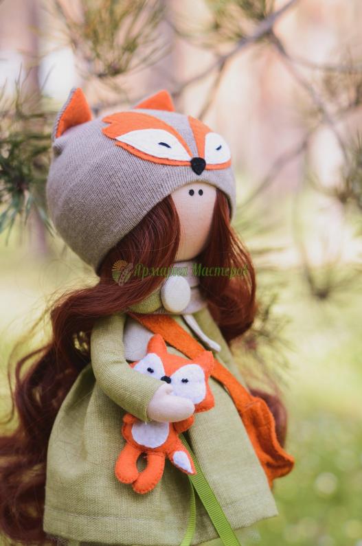 <div style=margin-left:10px><h1>Интерьерная текстильная кукла</h1><p><a href="/catalog/ukrasheniya/">Прикраси</a> » <a href="/catalog/ukrasheniya/igrushki/">Iграшки</a></p><i class="fa fa-map-marker"></i> Донецкая область, Краматорск<br /><br /><div class="socdata"><script src="//yastatic.net/es5-shims/0.0.2/es5-shims.min.js"></script>
                                            <script src="//yastatic.net/share2/share.js"></script>
                                            <div class="ya-share2" data-services="facebook,gplus,twitter,lj,viber,whatsapp,skype" data-counter=""></div></div>