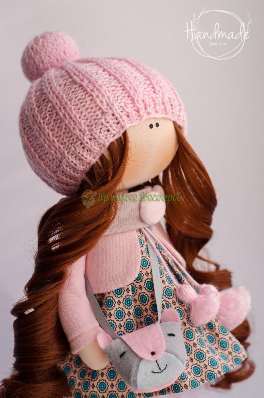 <div style=margin-left:10px><h1>Интерьерная текстильная кукла</h1><p><a href="/catalog/igrushki/">Iграшки</a> » <a href="/catalog/igrushki/kukly/">Кукли</a></p><i class="fa fa-map-marker"></i> Донецкая область, Краматорск<br /><br /><div class="socdata"><script src="//yastatic.net/es5-shims/0.0.2/es5-shims.min.js"></script>
                                            <script src="//yastatic.net/share2/share.js"></script>
                                            <div class="ya-share2" data-services="facebook,gplus,twitter,lj,viber,whatsapp,skype" data-counter=""></div></div>