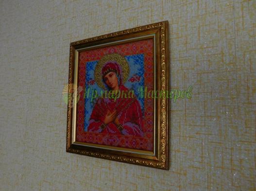 <div style=margin-left:10px><h1>Вышитая бисером икона</h1><p><a href="/catalog/kartiny/">Картини</a> » <a href="/catalog/kartiny/vyshitye/">Вишиті</a></p><i class="fa fa-map-marker"></i> Житомирская область, Иршанск<br /><br /><div class="socdata"><script src="//yastatic.net/es5-shims/0.0.2/es5-shims.min.js"></script>
                                            <script src="//yastatic.net/share2/share.js"></script>
                                            <div class="ya-share2" data-services="facebook,gplus,twitter,lj,viber,whatsapp,skype" data-counter=""></div></div>