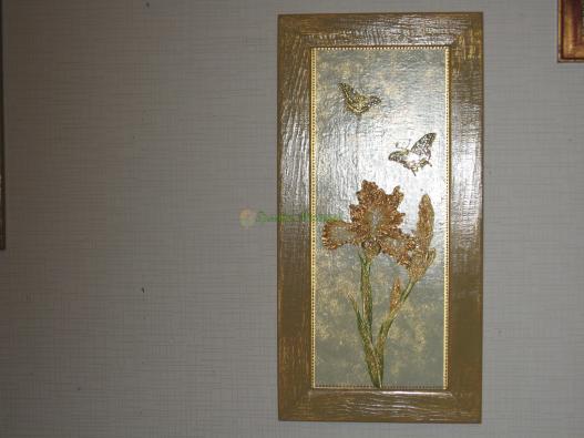 <div style=margin-left:10px><h1>Панно декупаж-Ирисы</h1><p><a href="/catalog/kartiny/">Картини</a> » <a href="/catalog/kartiny/panno/">Панно</a></p><i class="fa fa-map-marker"></i> Запорожская область, Запорожье<br /><br /><div class="socdata"><script src="//yastatic.net/es5-shims/0.0.2/es5-shims.min.js"></script>
                                            <script src="//yastatic.net/share2/share.js"></script>
                                            <div class="ya-share2" data-services="facebook,gplus,twitter,lj,viber,whatsapp,skype" data-counter=""></div></div>