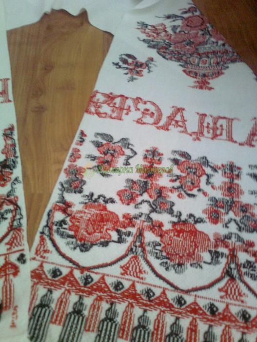 <div style=margin-left:10px><h1>свадебный рушник</h1><p><a href="/catalog/rukodelie/">Рукоділля</a> » <a href="/catalog/rukodelie/rukodelie--obschee/">Рукоділля, загальне</a></p><i class="fa fa-map-marker"></i> Хмельницкая область, Хмельницкий<br /><br /><div class="socdata"><script src="//yastatic.net/es5-shims/0.0.2/es5-shims.min.js"></script>
                                            <script src="//yastatic.net/share2/share.js"></script>
                                            <div class="ya-share2" data-services="facebook,gplus,twitter,lj,viber,whatsapp,skype" data-counter=""></div></div>