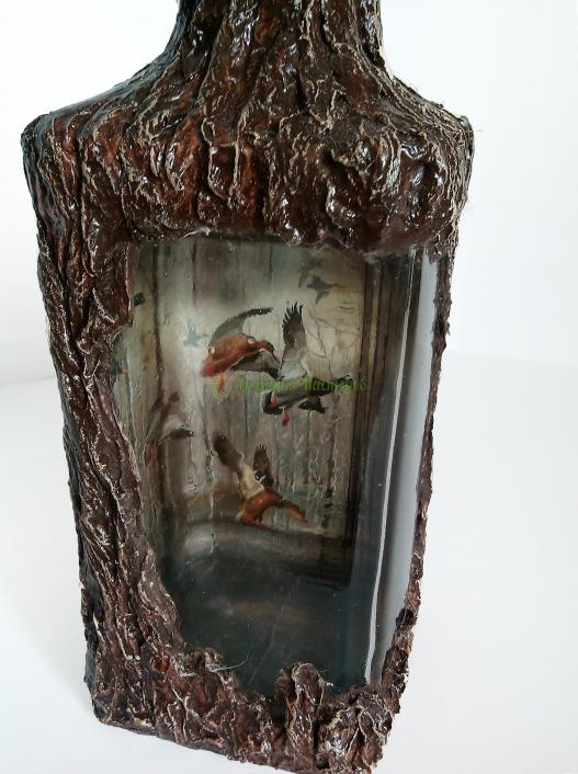 <div style=margin-left:10px><h1>Декор бутылки в подарок охотнику, подарок мужчине на день рождения, юбилей </h1><p><a href="/catalog/podarki--suveniry/">Подарунки, сувеніри</a> » <a href="/catalog/podarki--suveniry/podarki/">Подарунки</a></p><i class="fa fa-map-marker"></i> Донецкая область, Мариуполь<br /><br /><div class="socdata"><script src="//yastatic.net/es5-shims/0.0.2/es5-shims.min.js"></script>
                                            <script src="//yastatic.net/share2/share.js"></script>
                                            <div class="ya-share2" data-services="facebook,gplus,twitter,lj,viber,whatsapp,skype" data-counter=""></div></div>