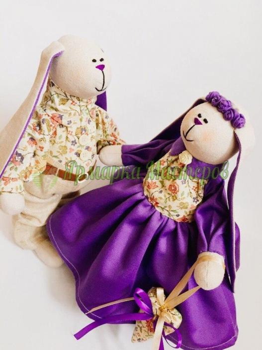 <div style=margin-left:10px><h1>пара заек Сиреневый вальс, подарок на свадьбу день рождение оригинал сестре тильда зайка заец</h1><p><a href="/catalog/dekor/">Декор</a> » <a href="/catalog/dekor/tekstil/">Текстиль</a></p><i class="fa fa-map-marker"></i> Полтавская область, Полтава<br /><br /><div class="socdata"><script src="//yastatic.net/es5-shims/0.0.2/es5-shims.min.js"></script>
                                            <script src="//yastatic.net/share2/share.js"></script>
                                            <div class="ya-share2" data-services="facebook,gplus,twitter,lj,viber,whatsapp,skype" data-counter=""></div></div>