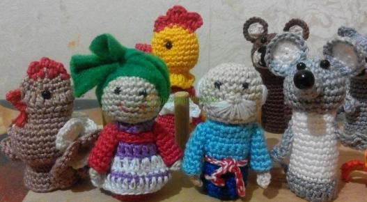 <div style=margin-left:10px><h1>Пальчиковый театр</h1><p><a href="/catalog/podarki--suveniry/">Подарунки, сувеніри</a> » <a href="/catalog/podarki--suveniry/igrushki/">Iграшки</a></p><i class="fa fa-map-marker"></i> Днепропетровская область, Выберите область<br /><br /><div class="socdata"><script src="//yastatic.net/es5-shims/0.0.2/es5-shims.min.js"></script>
                                            <script src="//yastatic.net/share2/share.js"></script>
                                            <div class="ya-share2" data-services="facebook,gplus,twitter,lj,viber,whatsapp,skype" data-counter=""></div></div>