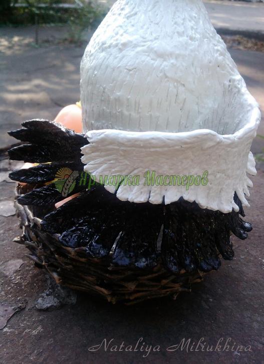 <div style=margin-left:10px><h1>Бутылка в подарок родителям на рождение ребенка"Аист"</h1><p><a href="/catalog/podarki--suveniry/">Подарунки, сувеніри</a> » <a href="/catalog/podarki--suveniry/podarki/">Подарунки</a></p><i class="fa fa-map-marker"></i> Донецкая область, Мариуполь<br /><br /><div class="socdata"><script src="//yastatic.net/es5-shims/0.0.2/es5-shims.min.js"></script>
                                            <script src="//yastatic.net/share2/share.js"></script>
                                            <div class="ya-share2" data-services="facebook,gplus,twitter,lj,viber,whatsapp,skype" data-counter=""></div></div>