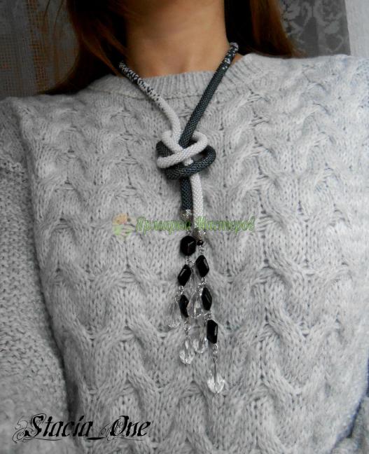 <div style=margin-left:10px><h1>Лариат - галстук </h1><p><a href="/catalog/bijuteriya/">Біжутерія</a> » <a href="/catalog/bijuteriya/kole--ojerele/">Кольє, намисто</a></p><i class="fa fa-map-marker"></i> Полтавская область, Полтава<br /><br /><div class="socdata"><script src="//yastatic.net/es5-shims/0.0.2/es5-shims.min.js"></script>
                                            <script src="//yastatic.net/share2/share.js"></script>
                                            <div class="ya-share2" data-services="facebook,gplus,twitter,lj,viber,whatsapp,skype" data-counter=""></div></div>