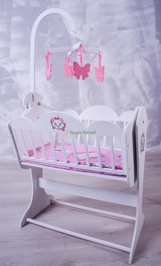 <div style=margin-left:10px><h1>Кукольная мебель </h1><p><a href="/catalog/ukrasheniya/">Прикраси</a> » <a href="/catalog/ukrasheniya/igrushki/">Iграшки</a></p><i class="fa fa-map-marker"></i> Донецкая область, Мариуполь<br /><br /><div class="socdata"><script src="//yastatic.net/es5-shims/0.0.2/es5-shims.min.js"></script>
                                            <script src="//yastatic.net/share2/share.js"></script>
                                            <div class="ya-share2" data-services="facebook,gplus,twitter,lj,viber,whatsapp,skype" data-counter=""></div></div>