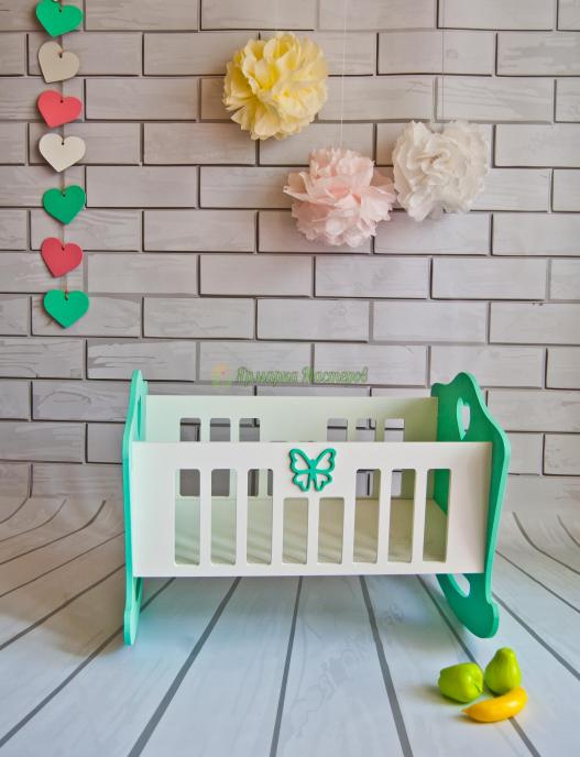 <div style=margin-left:10px><h1>Кукольная кроватка для Беби Борн</h1><p><a href="/catalog/igrushki/">Iграшки</a> » <a href="/catalog/igrushki/kukly/">Кукли</a></p><i class="fa fa-map-marker"></i> Донецкая область, Мариуполь<br /><br /><div class="socdata"><script src="//yastatic.net/es5-shims/0.0.2/es5-shims.min.js"></script>
                                            <script src="//yastatic.net/share2/share.js"></script>
                                            <div class="ya-share2" data-services="facebook,gplus,twitter,lj,viber,whatsapp,skype" data-counter=""></div></div>