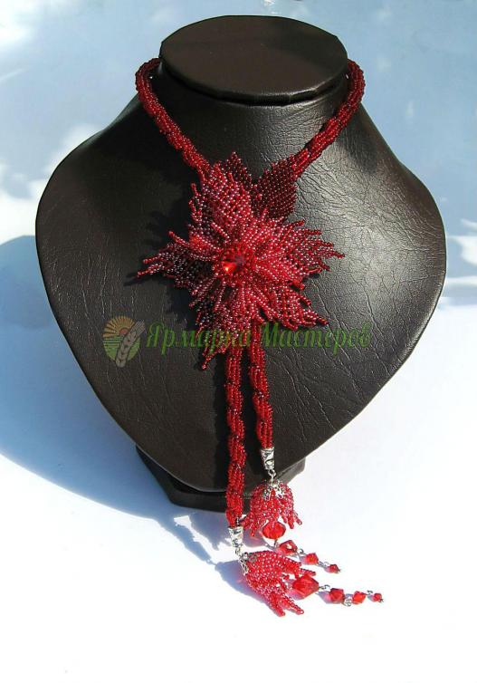 <div style=margin-left:10px><h1>Лариат "Огонек"</h1><p><a href="/catalog/bijuteriya/">Біжутерія</a> » <a href="/catalog/bijuteriya/kole--ojerele/">Кольє, намисто</a></p><i class="fa fa-map-marker"></i> Николаевская область, Николаев<br /><br /><div class="socdata"><script src="//yastatic.net/es5-shims/0.0.2/es5-shims.min.js"></script>
                                            <script src="//yastatic.net/share2/share.js"></script>
                                            <div class="ya-share2" data-services="facebook,gplus,twitter,lj,viber,whatsapp,skype" data-counter=""></div></div>