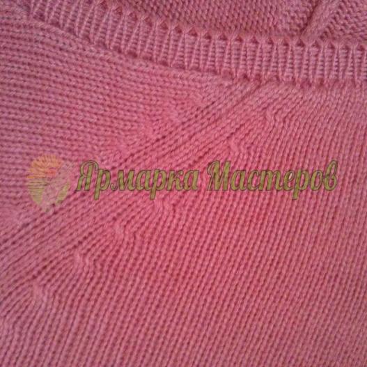 <div style=margin-left:10px><h1>Кофта амарантового цвета</h1><p><a href="/catalog/shite/">Шиття</a> » <a href="/catalog/shite/shite--odejda/">Шиття, одяг</a></p><i class="fa fa-map-marker"></i> Харьковская область, Харьков<br /><br /><div class="socdata"><script src="//yastatic.net/es5-shims/0.0.2/es5-shims.min.js"></script>
                                            <script src="//yastatic.net/share2/share.js"></script>
                                            <div class="ya-share2" data-services="facebook,gplus,twitter,lj,viber,whatsapp,skype" data-counter=""></div></div>