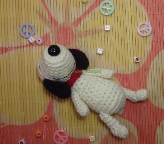 <div style=margin-left:10px><h1>Мягкая игрушка собачка Снуппи</h1><p><a href="/catalog/podarki--suveniry/">Подарунки, сувеніри</a> » <a href="/catalog/podarki--suveniry/igrushki/">Iграшки</a></p><i class="fa fa-map-marker"></i> Хмельницкая область, Хмельницкий<br /><br /><div class="socdata"><script src="//yastatic.net/es5-shims/0.0.2/es5-shims.min.js"></script>
                                            <script src="//yastatic.net/share2/share.js"></script>
                                            <div class="ya-share2" data-services="facebook,gplus,twitter,lj,viber,whatsapp,skype" data-counter=""></div></div>