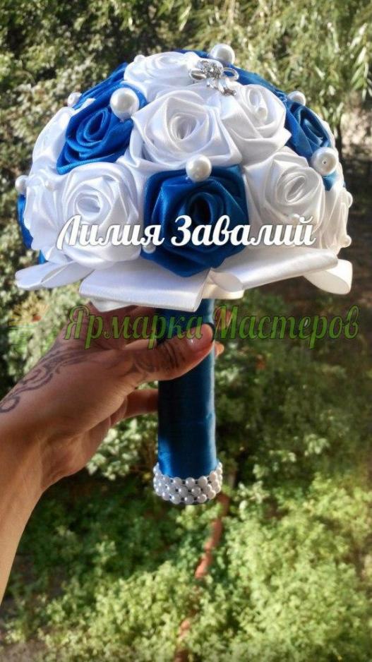 <div style=margin-left:10px><h1>Букет невесты, букет-дублер</h1><p><a href="/catalog/ukrasheniya/">Прикраси</a> » <a href="/catalog/ukrasheniya/aksessuary/">Аксесуари</a></p><i class="fa fa-map-marker"></i> Сумская область, Сумы<br /><br /><script src="//yastatic.net/es5-shims/0.0.2/es5-shims.min.js"></script>
                                            <script src="//yastatic.net/share2/share.js"></script>
                                            <div class="ya-share2" data-services="facebook,gplus,twitter,lj,viber,whatsapp,skype" data-counter=""></div><br /><div class="socdata"></div></div>