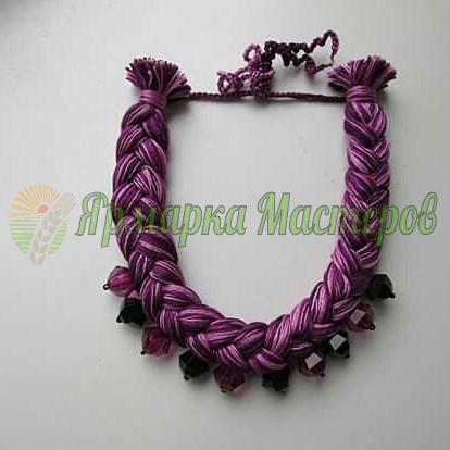 <div style=margin-left:10px><h1>Стильное колье-коса!</h1><p><a href="/catalog/ukrasheniya/">Прикраси</a> » <a href="/catalog/ukrasheniya/aksessuary/">Аксесуари</a></p><i class="fa fa-map-marker"></i> Николаевская область, Николаев<br /><br /><div class="socdata"><script src="//yastatic.net/es5-shims/0.0.2/es5-shims.min.js"></script>
                                            <script src="//yastatic.net/share2/share.js"></script>
                                            <div class="ya-share2" data-services="facebook,gplus,twitter,lj,viber,whatsapp,skype" data-counter=""></div></div>