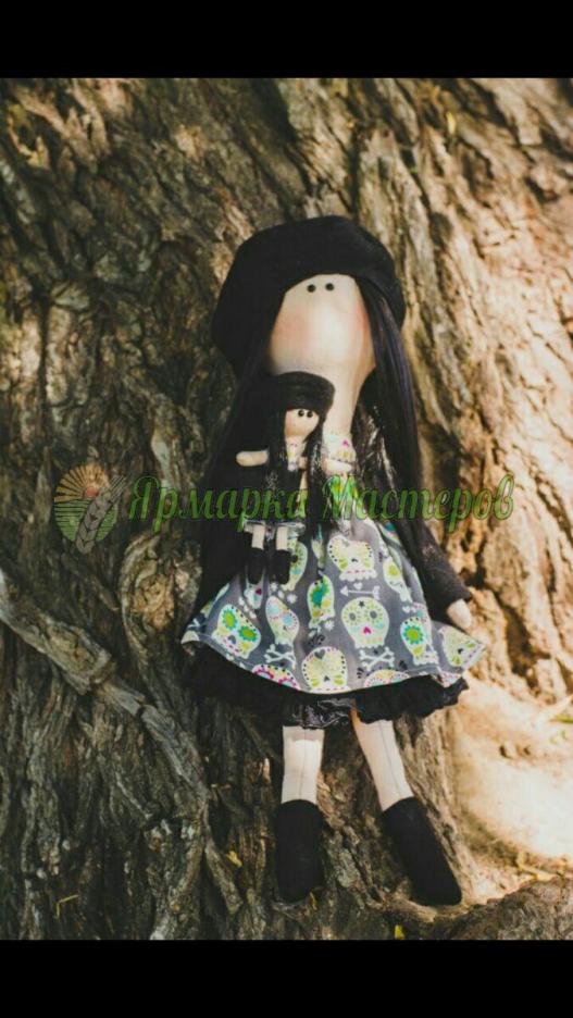 <div style=margin-left:10px><h1>Продам куклу ручной работы, сувенир, игрушка.</h1><p><a href="/catalog/igrushki/">Iграшки</a> » <a href="/catalog/igrushki/kukly/">Кукли</a></p><i class="fa fa-map-marker"></i> Днепропетровская область, Днепропетровск<br /><br /><div class="socdata"><script src="//yastatic.net/es5-shims/0.0.2/es5-shims.min.js"></script>
                                            <script src="//yastatic.net/share2/share.js"></script>
                                            <div class="ya-share2" data-services="facebook,gplus,twitter,lj,viber,whatsapp,skype" data-counter=""></div></div>