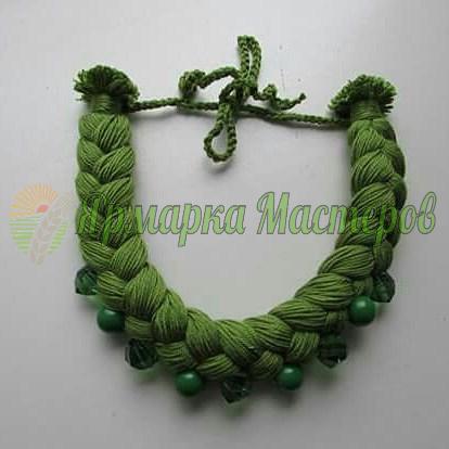 <div style=margin-left:10px><h1>Стильное колье-коса!</h1><p><a href="/catalog/ukrasheniya/">Прикраси</a> » <a href="/catalog/ukrasheniya/aksessuary/">Аксесуари</a></p><i class="fa fa-map-marker"></i> Николаевская область, Николаев<br /><br /><div class="socdata"><script src="//yastatic.net/es5-shims/0.0.2/es5-shims.min.js"></script>
                                            <script src="//yastatic.net/share2/share.js"></script>
                                            <div class="ya-share2" data-services="facebook,gplus,twitter,lj,viber,whatsapp,skype" data-counter=""></div></div>