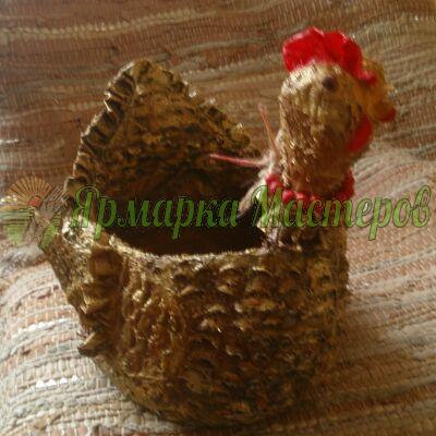 <div style=margin-left:10px><h1>Вазочка курочка и рыбка</h1><p><a href="/catalog/podarki--suveniry/">Подарунки, сувеніри</a> » <a href="/catalog/podarki--suveniry/suveniry/">Сувеніри</a></p><i class="fa fa-map-marker"></i> Одесская область, Белгород-Днестровский<br /><br /><div class="socdata"><script src="//yastatic.net/es5-shims/0.0.2/es5-shims.min.js"></script>
                                            <script src="//yastatic.net/share2/share.js"></script>
                                            <div class="ya-share2" data-services="facebook,gplus,twitter,lj,viber,whatsapp,skype" data-counter=""></div></div>