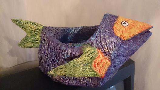 <div style=margin-left:10px><h1>Вазочка курочка и рыбка</h1><p><a href="/catalog/podarki--suveniry/">Подарунки, сувеніри</a> » <a href="/catalog/podarki--suveniry/suveniry/">Сувеніри</a></p><i class="fa fa-map-marker"></i> Одесская область, Белгород-Днестровский<br /><br /><div class="socdata"><script src="//yastatic.net/es5-shims/0.0.2/es5-shims.min.js"></script>
                                            <script src="//yastatic.net/share2/share.js"></script>
                                            <div class="ya-share2" data-services="facebook,gplus,twitter,lj,viber,whatsapp,skype" data-counter=""></div></div>