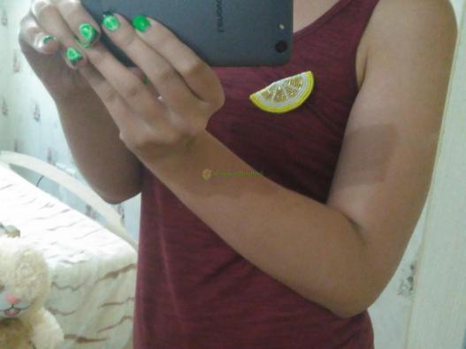 <div style=margin-left:10px><h1>Брошь из бисера лимончик</h1><p><a href="/catalog/ukrasheniya/">Прикраси</a> » <a href="/catalog/ukrasheniya/aksessuary/">Аксесуари</a></p><i class="fa fa-map-marker"></i> Запорожская область, Запорожье<br /><br /><div class="socdata"><script src="//yastatic.net/es5-shims/0.0.2/es5-shims.min.js"></script>
                                            <script src="//yastatic.net/share2/share.js"></script>
                                            <div class="ya-share2" data-services="facebook,gplus,twitter,lj,viber,whatsapp,skype" data-counter=""></div></div>