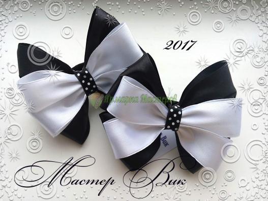 <div style=margin-left:10px><h1>Аксессуары для волос в школу,офис</h1><p><a href="/catalog/aksessuary/">Аксесуари</a> » <a href="/catalog/aksessuary/banty/">Банти</a></p><i class="fa fa-map-marker"></i> Полтавская область, Полтава<br /><br /><div class="socdata"><script src="//yastatic.net/es5-shims/0.0.2/es5-shims.min.js"></script>
                                            <script src="//yastatic.net/share2/share.js"></script>
                                            <div class="ya-share2" data-services="facebook,gplus,twitter,lj,viber,whatsapp,skype" data-counter=""></div></div>