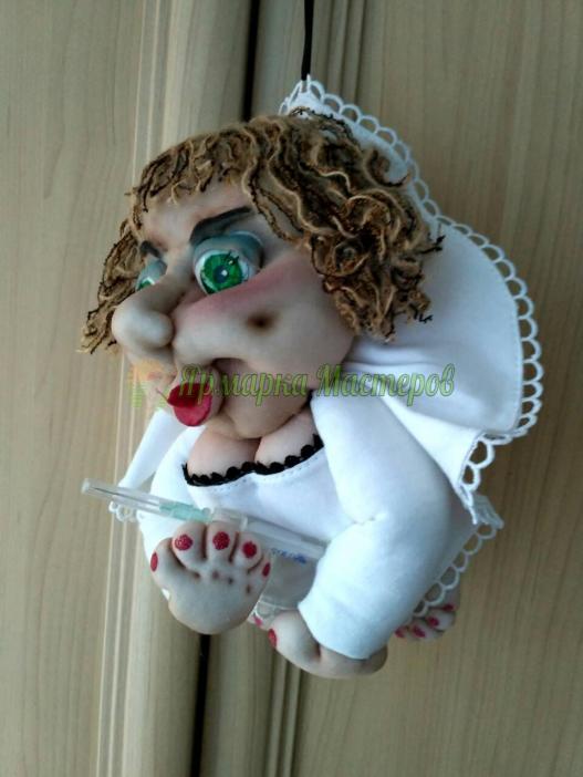 <div style=margin-left:10px><h1>Медсестра - попик</h1><p><a href="/catalog/podarki--suveniry/">Подарунки, сувеніри</a> » <a href="/catalog/podarki--suveniry/podarki/">Подарунки</a></p><i class="fa fa-map-marker"></i> Черкасская область, Черкассы<br /><br /><div class="socdata"><script src="//yastatic.net/es5-shims/0.0.2/es5-shims.min.js"></script>
                                            <script src="//yastatic.net/share2/share.js"></script>
                                            <div class="ya-share2" data-services="facebook,gplus,twitter,lj,viber,whatsapp,skype" data-counter=""></div></div>