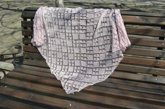 <div style=margin-left:10px><h1>Вязаная летняя шаль из хлопка с шелком "В ожидании чуда"</h1><p><a href="/catalog/rukodelie/">Рукоділля</a> » <a href="/catalog/rukodelie/rukodelie--obschee/">Рукоділля, загальне</a></p><i class="fa fa-map-marker"></i> Николаевская область, Южноукраинск<br /><br /><div class="socdata"><script src="//yastatic.net/es5-shims/0.0.2/es5-shims.min.js"></script>
                                            <script src="//yastatic.net/share2/share.js"></script>
                                            <div class="ya-share2" data-services="facebook,gplus,twitter,lj,viber,whatsapp,skype" data-counter=""></div></div>