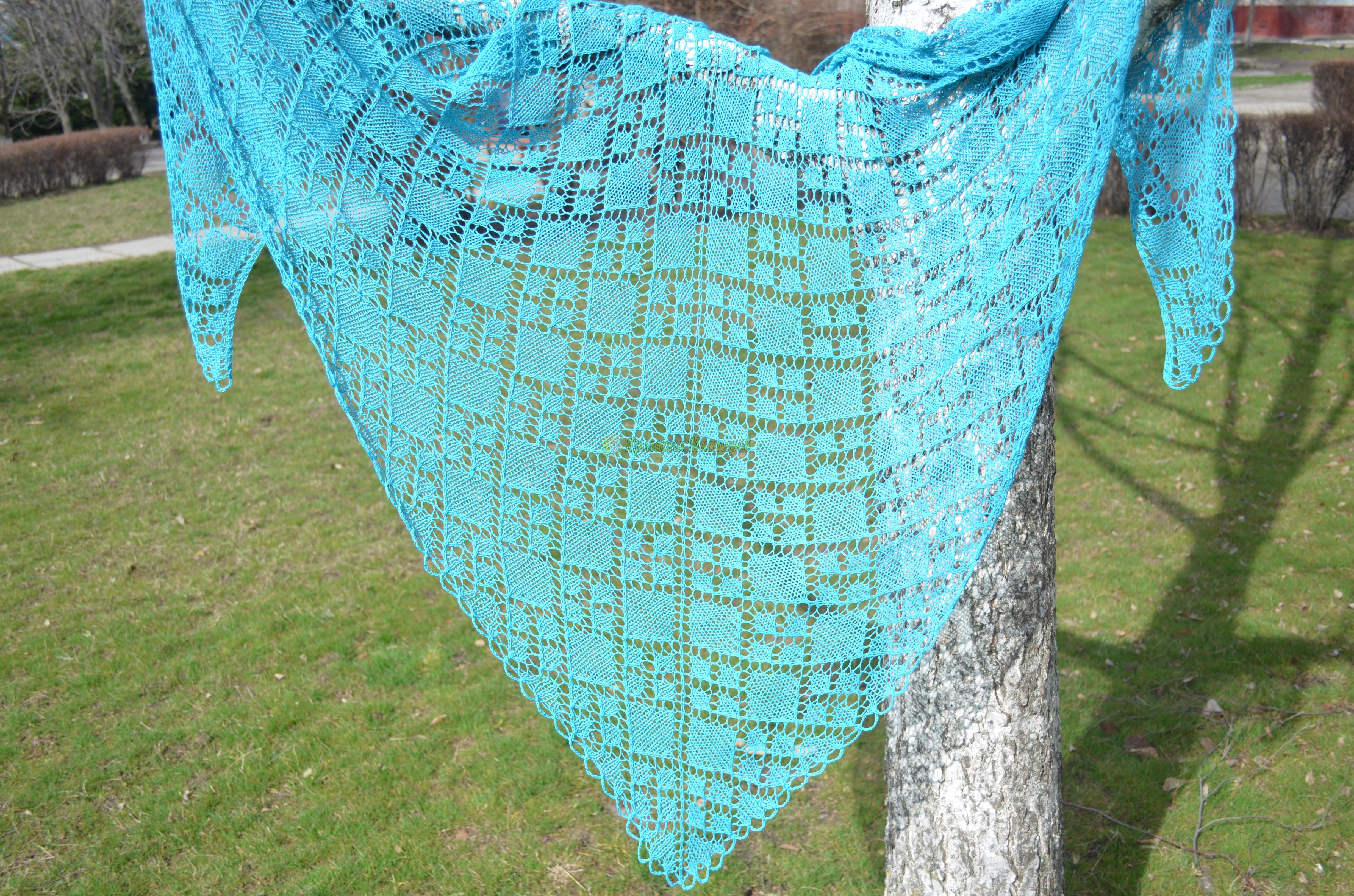 <div style=margin-left:10px><h1>Летняя вязаная  шаль из хлопка "Бирюза"</h1><p><a href="/catalog/rukodelie/">Рукоділля</a> » <a href="/catalog/rukodelie/rukodelie--obschee/">Рукоділля, загальне</a></p><i class="fa fa-map-marker"></i> Николаевская область, Южноукраинск<br /><br /><div class="socdata"><script src="//yastatic.net/es5-shims/0.0.2/es5-shims.min.js"></script>
                                            <script src="//yastatic.net/share2/share.js"></script>
                                            <div class="ya-share2" data-services="facebook,gplus,twitter,lj,viber,whatsapp,skype" data-counter=""></div></div>