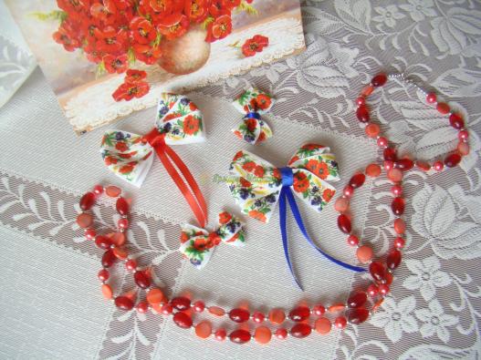 <div style=margin-left:10px><h1>Банты репсовые в украинском стиле</h1><p><a href="/catalog/aksessuary/">Аксесуари</a> » <a href="/catalog/aksessuary/banty/">Банти</a></p><i class="fa fa-map-marker"></i> Киевская область, Киев<br /><br /><div class="socdata"><script src="//yastatic.net/es5-shims/0.0.2/es5-shims.min.js"></script>
                                            <script src="//yastatic.net/share2/share.js"></script>
                                            <div class="ya-share2" data-services="facebook,gplus,twitter,lj,viber,whatsapp,skype" data-counter=""></div></div>