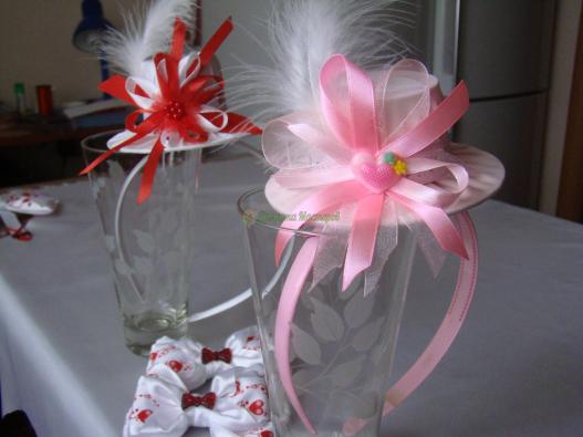 <div style=margin-left:10px><h1>Шляпки для девочек на обручах и на крокодильчиках</h1><p><a href="/catalog/aksessuary/">Аксесуари</a> » <a href="/catalog/aksessuary/obruchi/">Обручі</a></p><i class="fa fa-map-marker"></i> Киевская область, Киев<br /><br /><div class="socdata"><script src="//yastatic.net/es5-shims/0.0.2/es5-shims.min.js"></script>
                                            <script src="//yastatic.net/share2/share.js"></script>
                                            <div class="ya-share2" data-services="facebook,gplus,twitter,lj,viber,whatsapp,skype" data-counter=""></div></div>