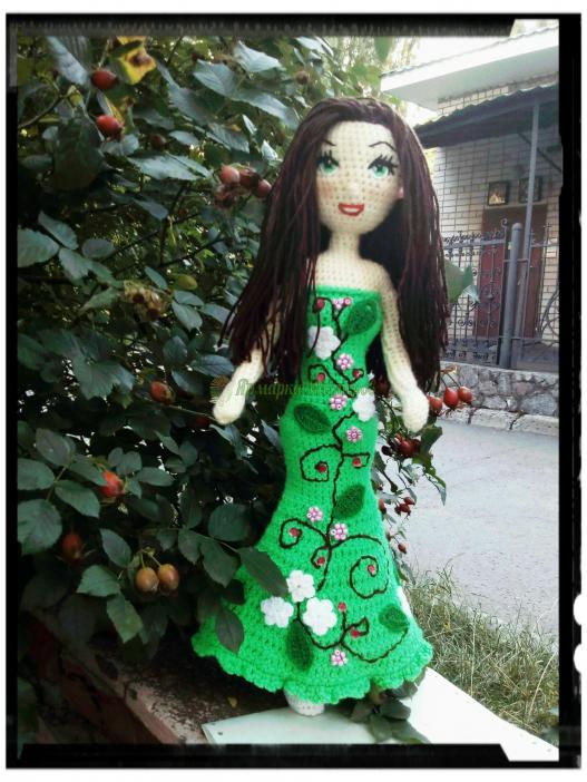 <div style=margin-left:10px><h1>Стелла кукла ручной работы</h1><p><a href="/catalog/igrushki/">Iграшки</a> » <a href="/catalog/igrushki/kukly/">Кукли</a></p><i class="fa fa-map-marker"></i> Полтавская область, Кременчуг<br /><br /><div class="socdata"><script src="//yastatic.net/es5-shims/0.0.2/es5-shims.min.js"></script>
                                            <script src="//yastatic.net/share2/share.js"></script>
                                            <div class="ya-share2" data-services="facebook,gplus,twitter,lj,viber,whatsapp,skype" data-counter=""></div></div>