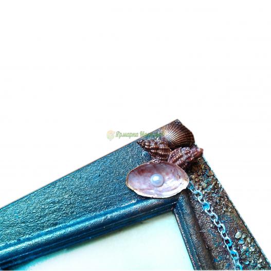 <div style=margin-left:10px><h1>Морская фоторамка "Я люблю моряка"  Ручная работа Сувениры в морском стиле</h1><p><a href="/catalog/podarki--suveniry/">Подарунки, сувеніри</a> » <a href="/catalog/podarki--suveniry/podarki/">Подарунки</a></p><i class="fa fa-map-marker"></i> Донецкая область, Мариуполь<br /><br /><div class="socdata"><script src="//yastatic.net/es5-shims/0.0.2/es5-shims.min.js"></script>
                                            <script src="//yastatic.net/share2/share.js"></script>
                                            <div class="ya-share2" data-services="facebook,gplus,twitter,lj,viber,whatsapp,skype" data-counter=""></div></div>