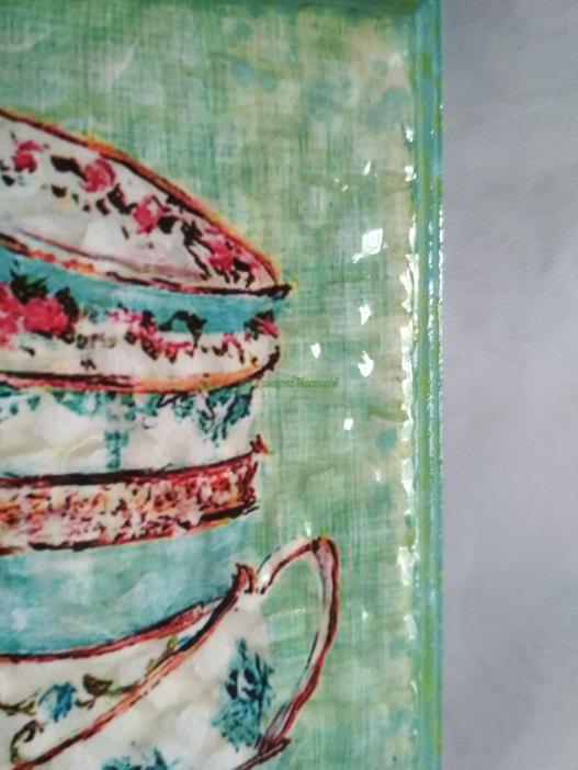 <div style=margin-left:10px><h1>Панно чашки</h1><p><a href="/catalog/ukrasheniya/">Прикраси</a> » <a href="/catalog/ukrasheniya/podarki/">Подарунки</a></p><i class="fa fa-map-marker"></i> Днепропетровская область, Днепропетровск<br /><br /><div class="socdata"><script src="//yastatic.net/es5-shims/0.0.2/es5-shims.min.js"></script>
                                            <script src="//yastatic.net/share2/share.js"></script>
                                            <div class="ya-share2" data-services="facebook,gplus,twitter,lj,viber,whatsapp,skype" data-counter=""></div></div>