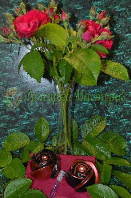 <div style=margin-left:10px><h1>Набор аромакамней "Любовный тандем"</h1><p><a href="/catalog/dekor/">Декор</a> » <a href="/catalog/dekor/drugoe/">Iнше</a></p><i class="fa fa-map-marker"></i> Киевская область, Киев<br /><br /><div class="socdata"><script src="//yastatic.net/es5-shims/0.0.2/es5-shims.min.js"></script>
                                            <script src="//yastatic.net/share2/share.js"></script>
                                            <div class="ya-share2" data-services="facebook,gplus,twitter,lj,viber,whatsapp,skype" data-counter=""></div></div>